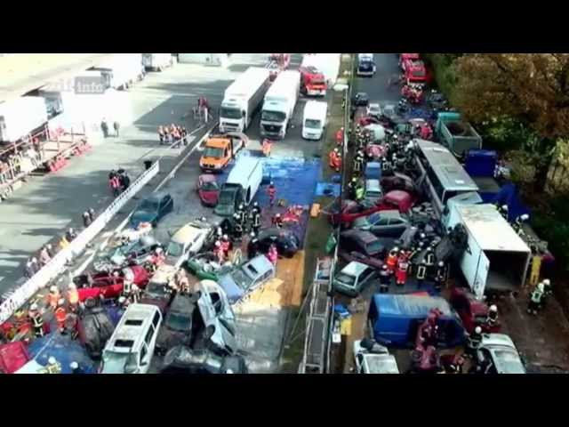 Katastrophe im Sandsturm - Der Massen-Unfall auf der A19 Teil 3/3