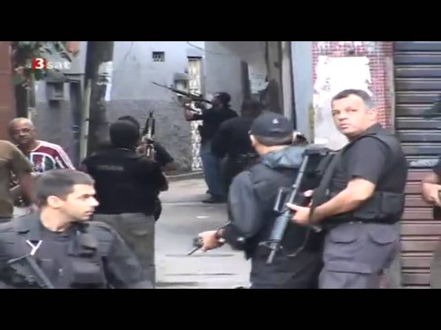 Drogenkrieg in Rio - in Begleitung mit Spezialeinheiten und Dealer in den Favelas 1