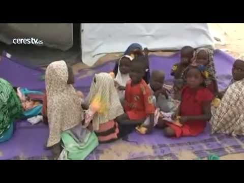 Buscando la normalidad infantil en un campo de refugiados de Chad