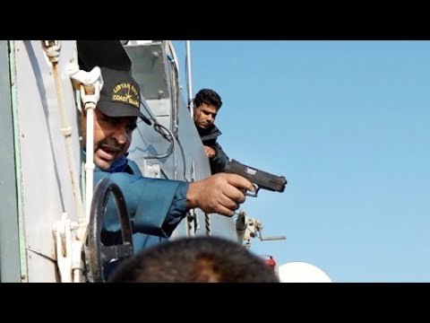 Flucht übers Mittelmeer: Unterwegs mit libyschen Sicherheitskräften