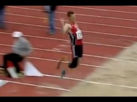 Markus Rehm - Weitsprung Paralympics Weltrekord (8,24m)