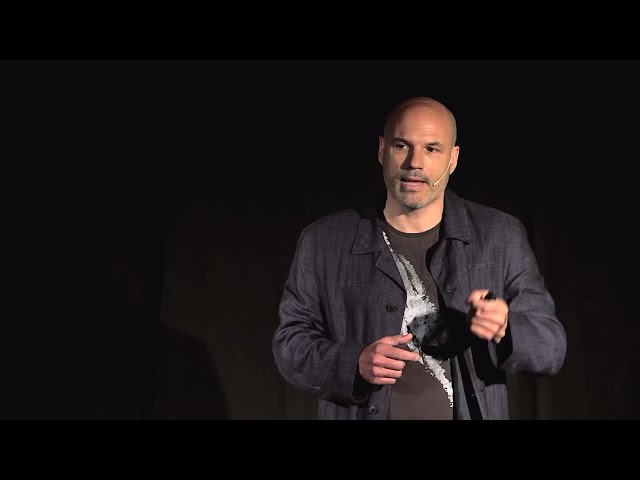 Defending the Human Right to Migrate | Martín Habiague | TEDxESADE