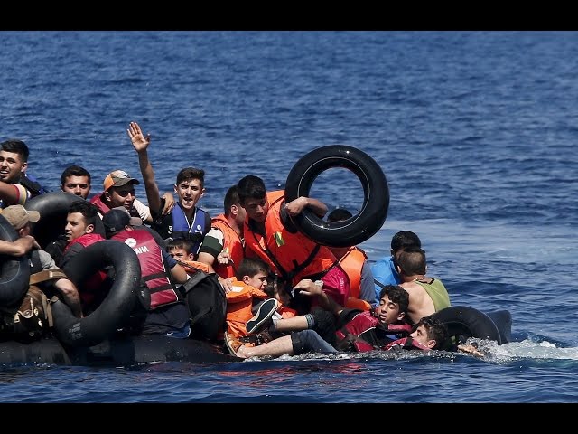 (Doku in HD) Flüchtlinge retten - Schlepper jagen - Einsatz der Deutschen Marine im Mittelmeer
