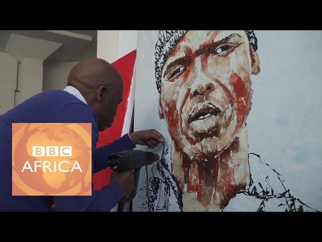 The artist who 'paints' with recycled plastic