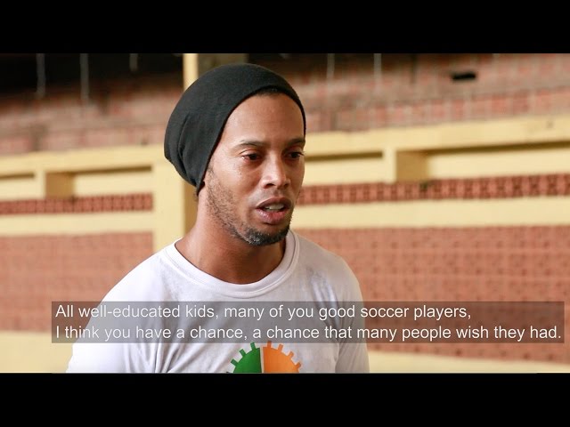 XXL Sport Unites All: Ronaldinho & Projecto UERÊ